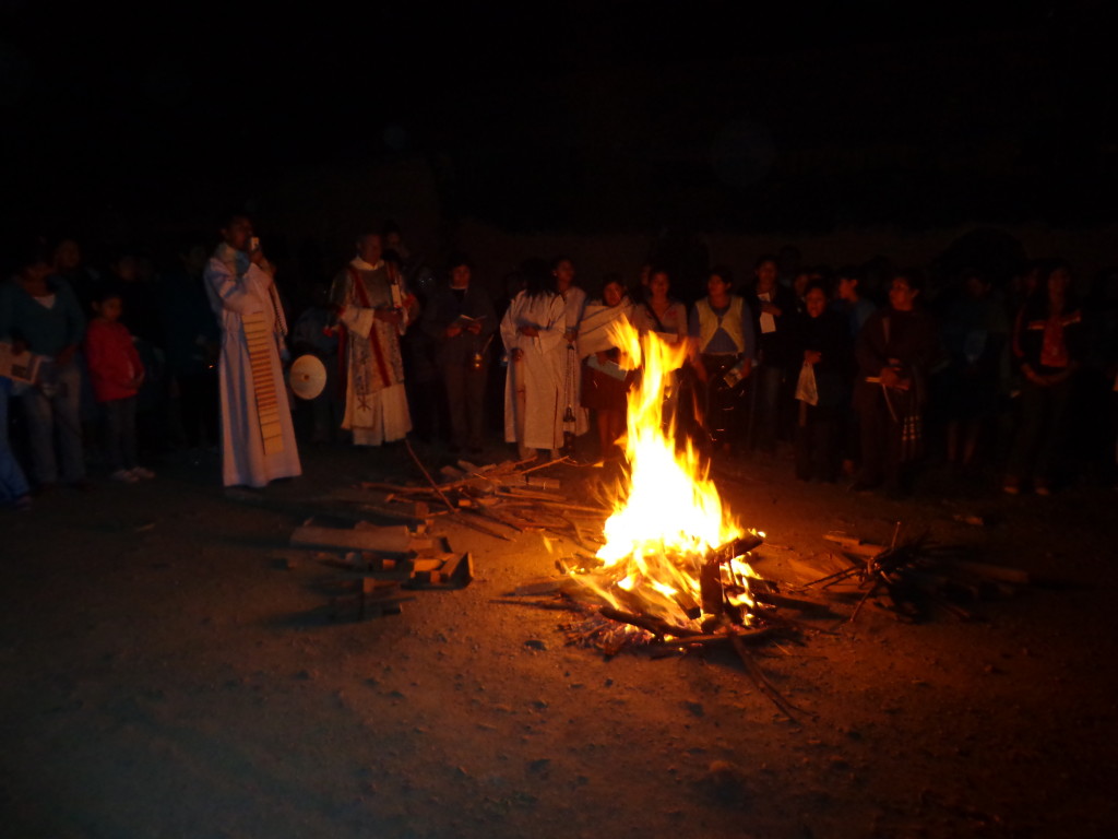 Osterfeuer Cochabamba