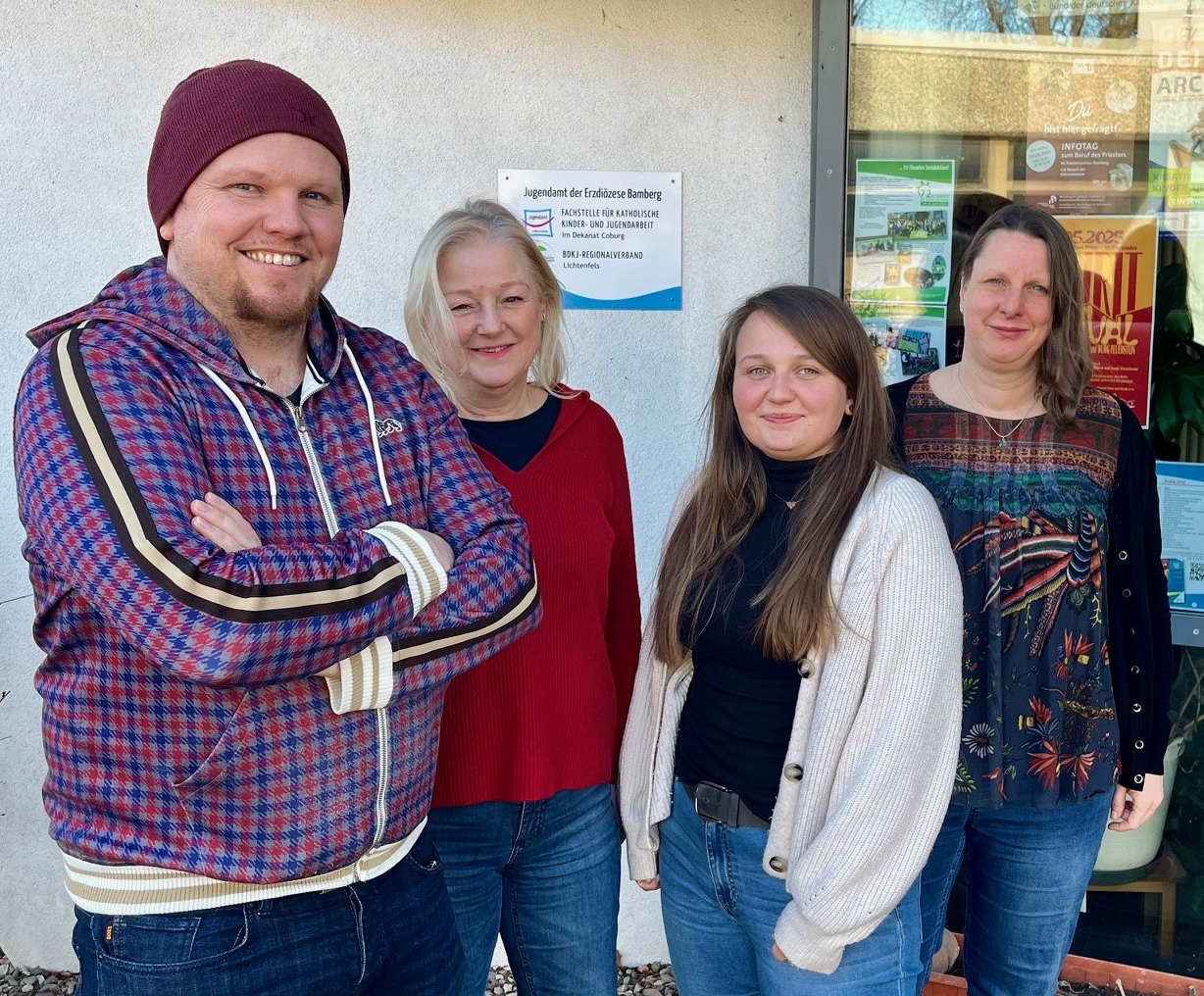 Das Team im Dekanat Coburg (v.l.): Cody Axtman, Beate Walta, Corinna Schnapp und Jutta Laube.