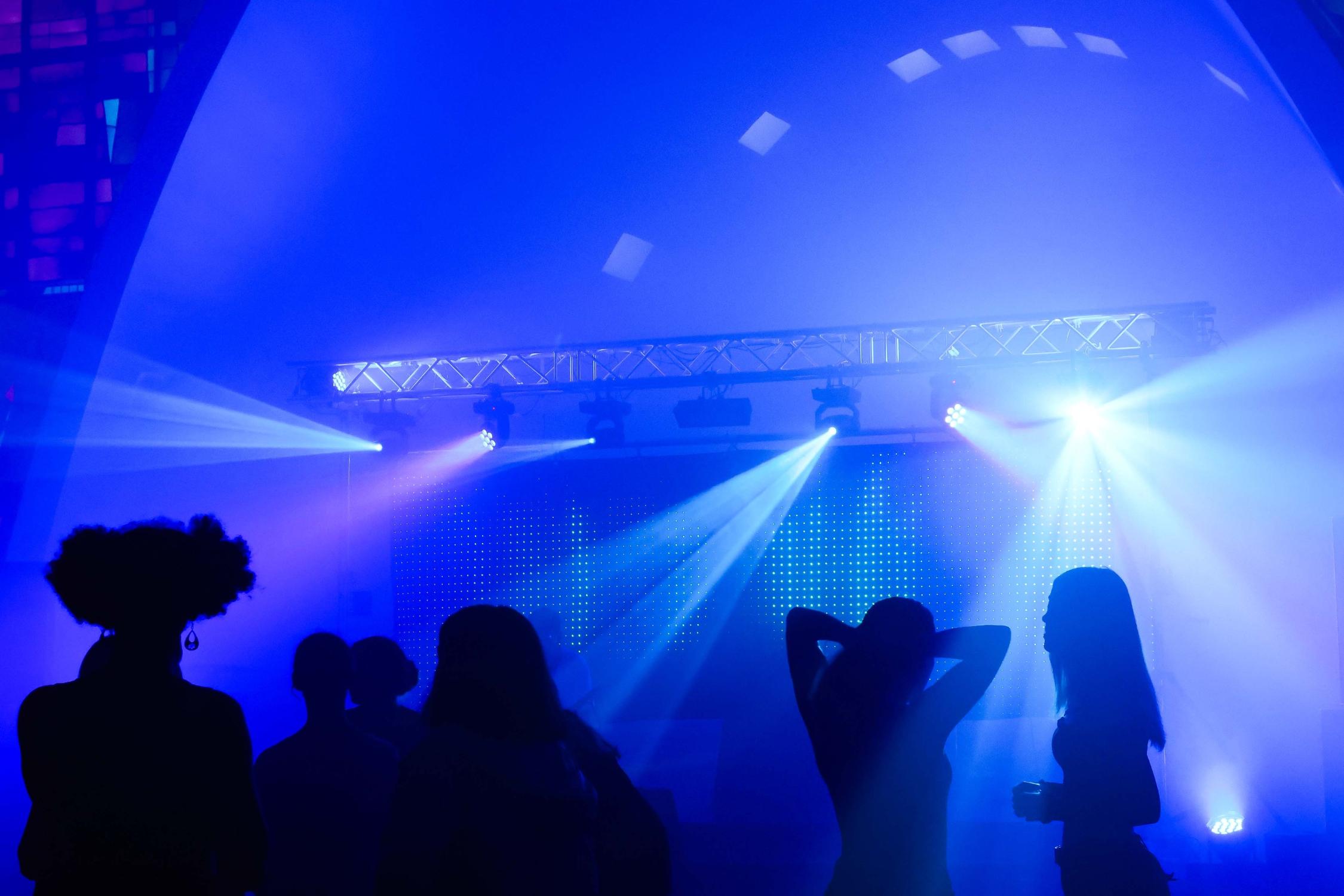 Disco Church im Jugendhaus Burg Feuerstein.