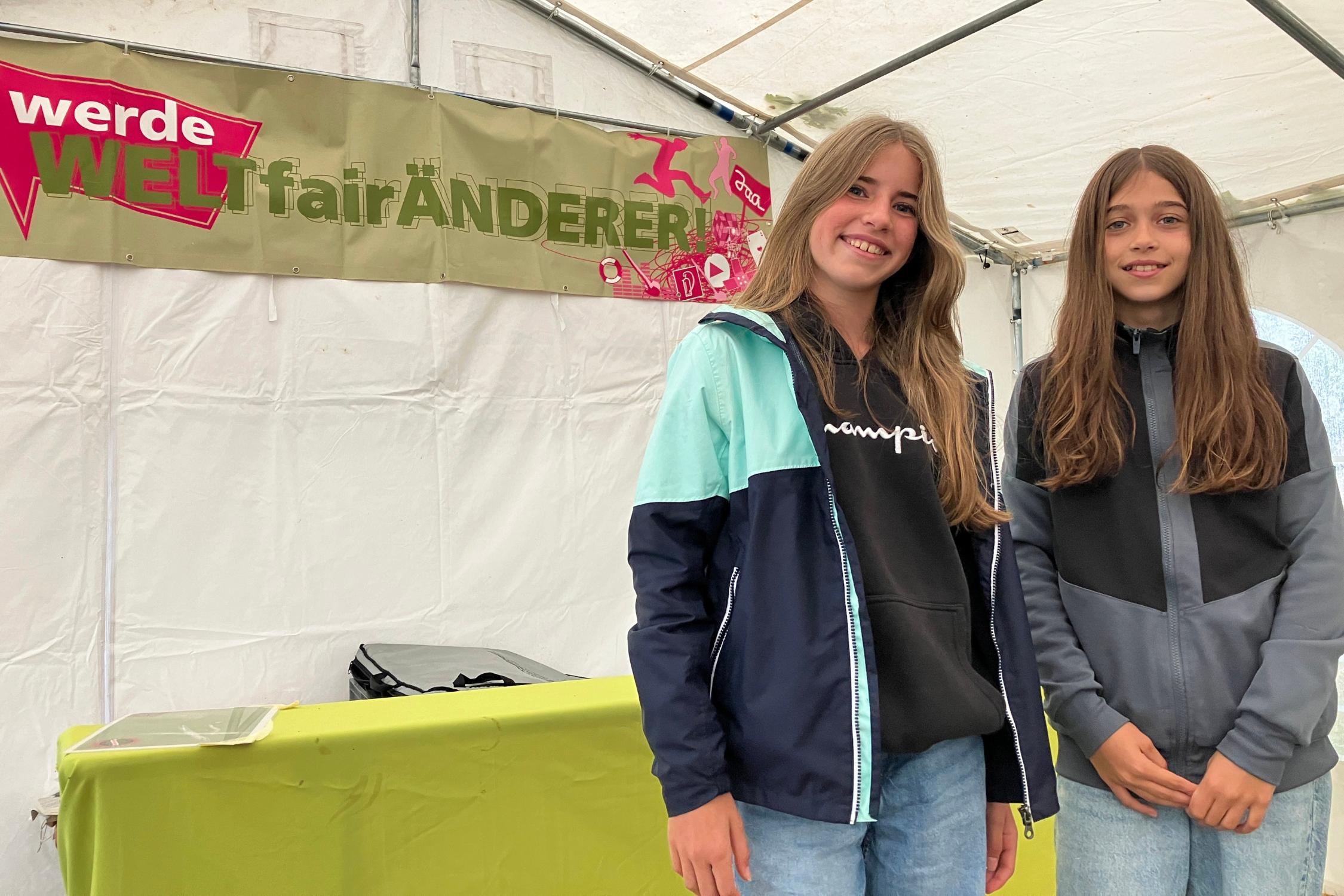 Greta (li.) und Helene waren bei einem der ersten Workshops dabei: 'Du bist, was du isst'.