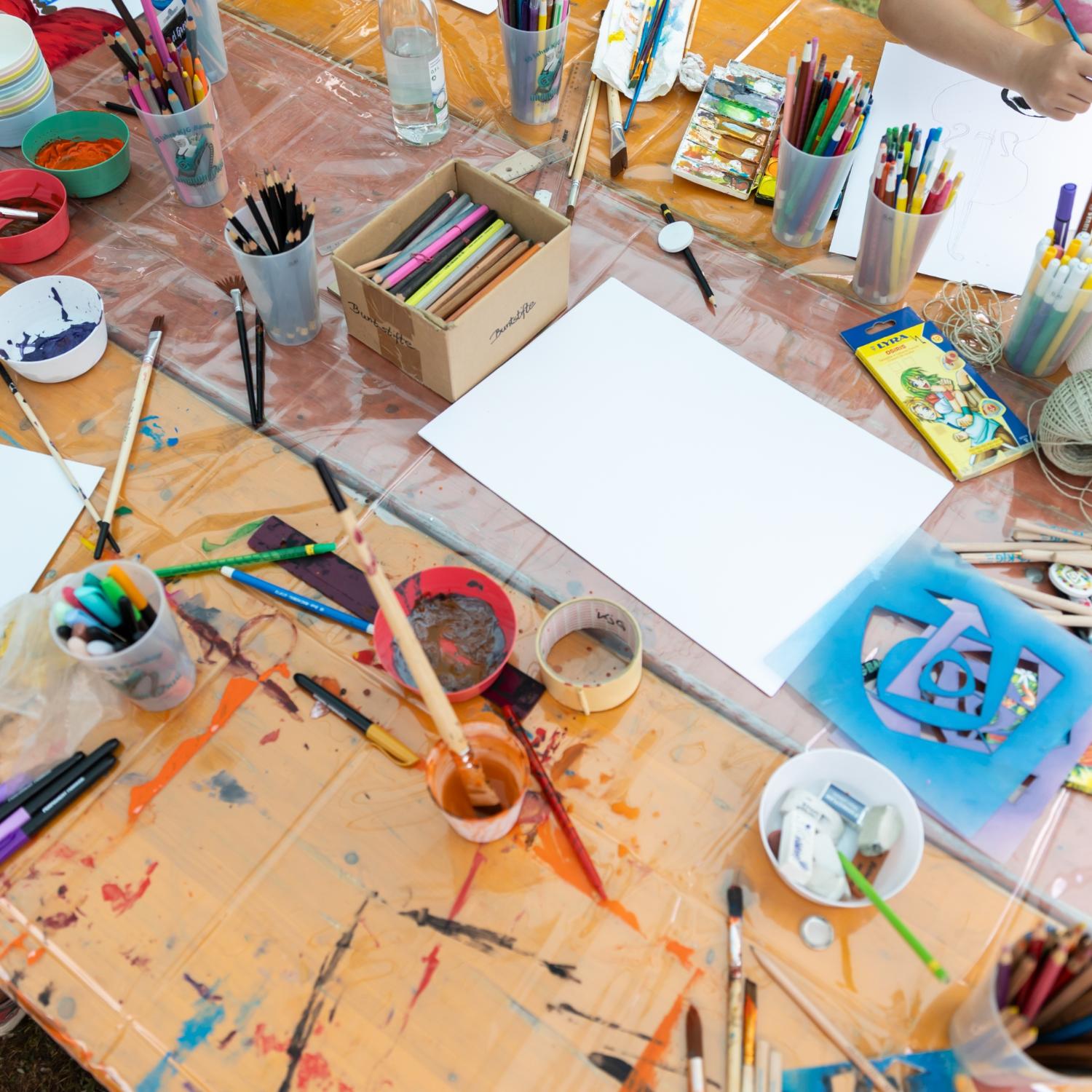 Kinder- und Jugendarbeit ist bunt und vielfältig.